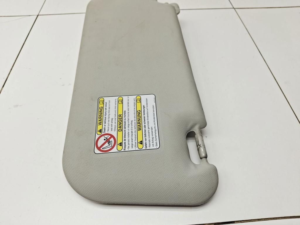 Козырек солнцезащитный правый, 1000 рублей, Пермь