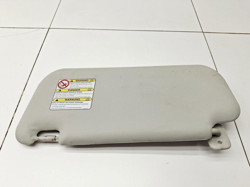 Козырек солнцезащитный правый, 1000 рублей, Пермь