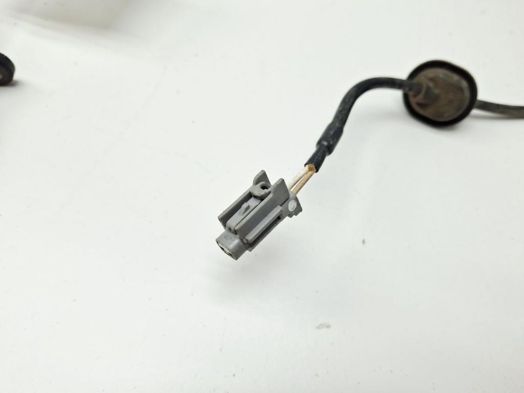 Датчик ABS задний правый, 1000 рублей, Пермь