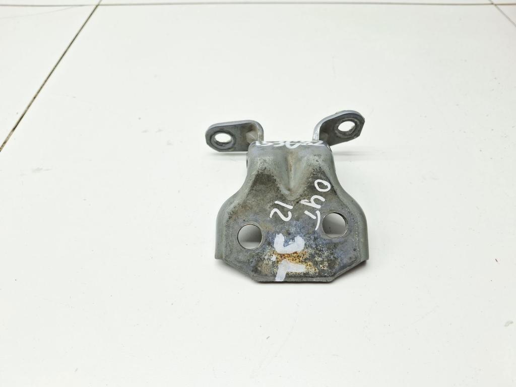 Петля двери задней левой нижняя, 500 рублей, Пермь