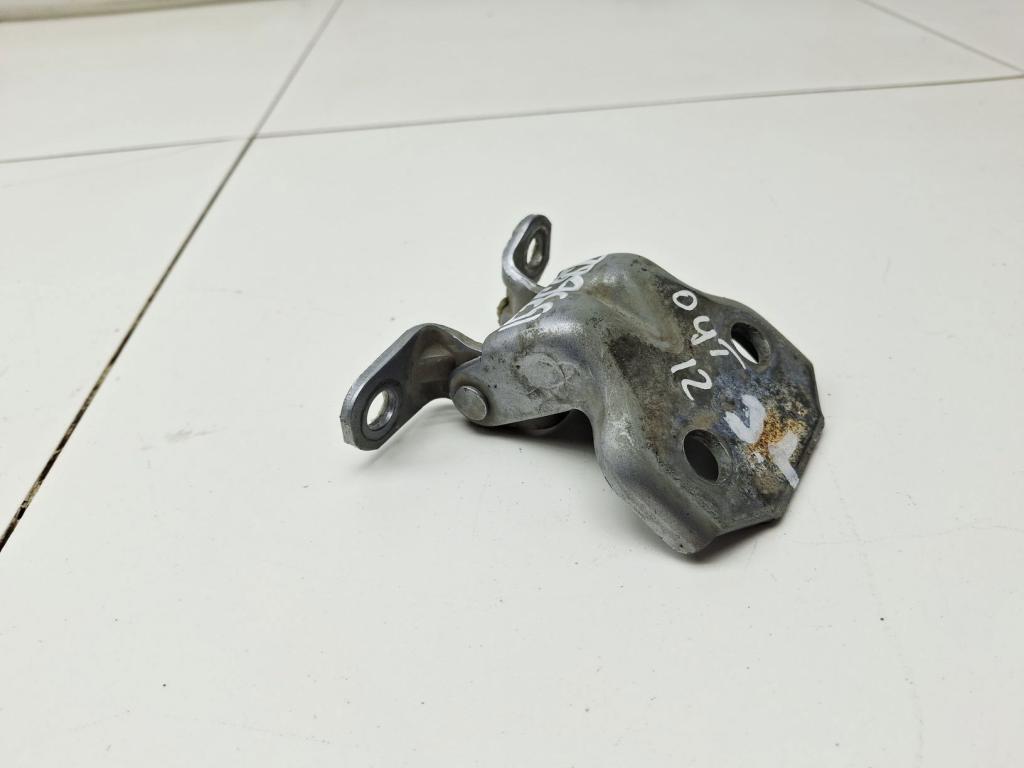 Петля двери задней левой нижняя, 500 рублей, Пермь