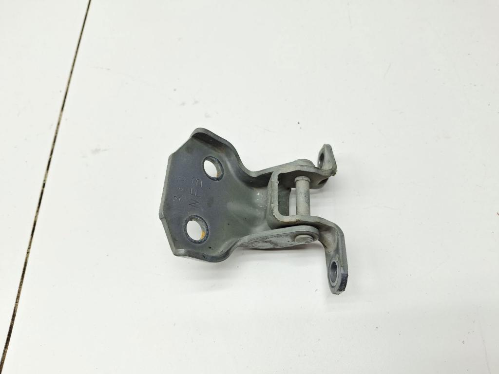 Петля двери задней левой нижняя, 500 рублей, Пермь