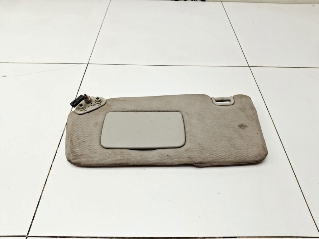 Козырек солнцезащитный левый, 1000 рублей, Пермь