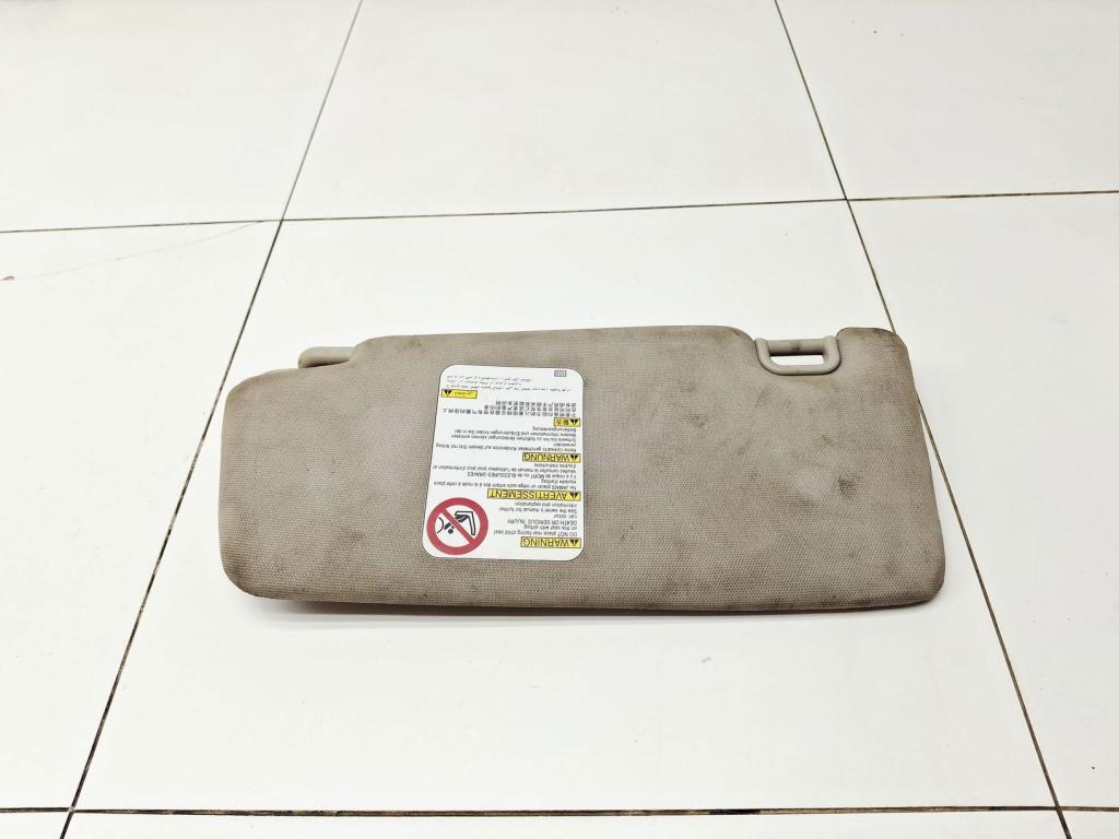 Козырек солнцезащитный правый, 1000 рублей, Пермь