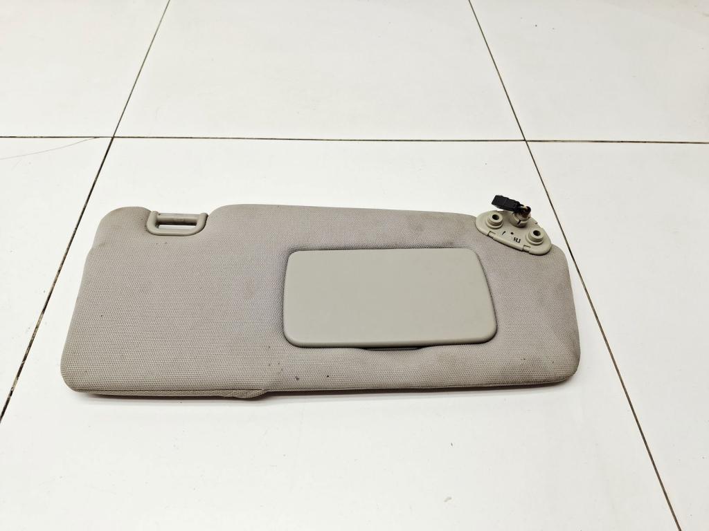 Козырек солнцезащитный правый, 1000 рублей, Пермь