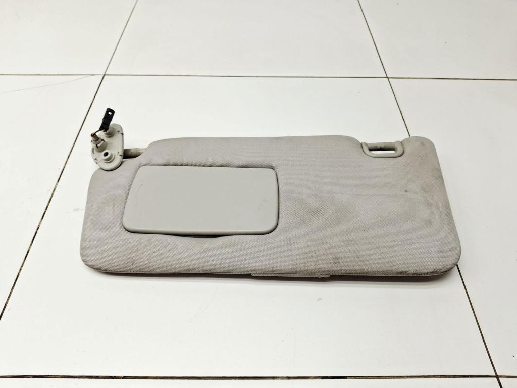 Козырек солнцезащитный левый, 1000 рублей, Пермь