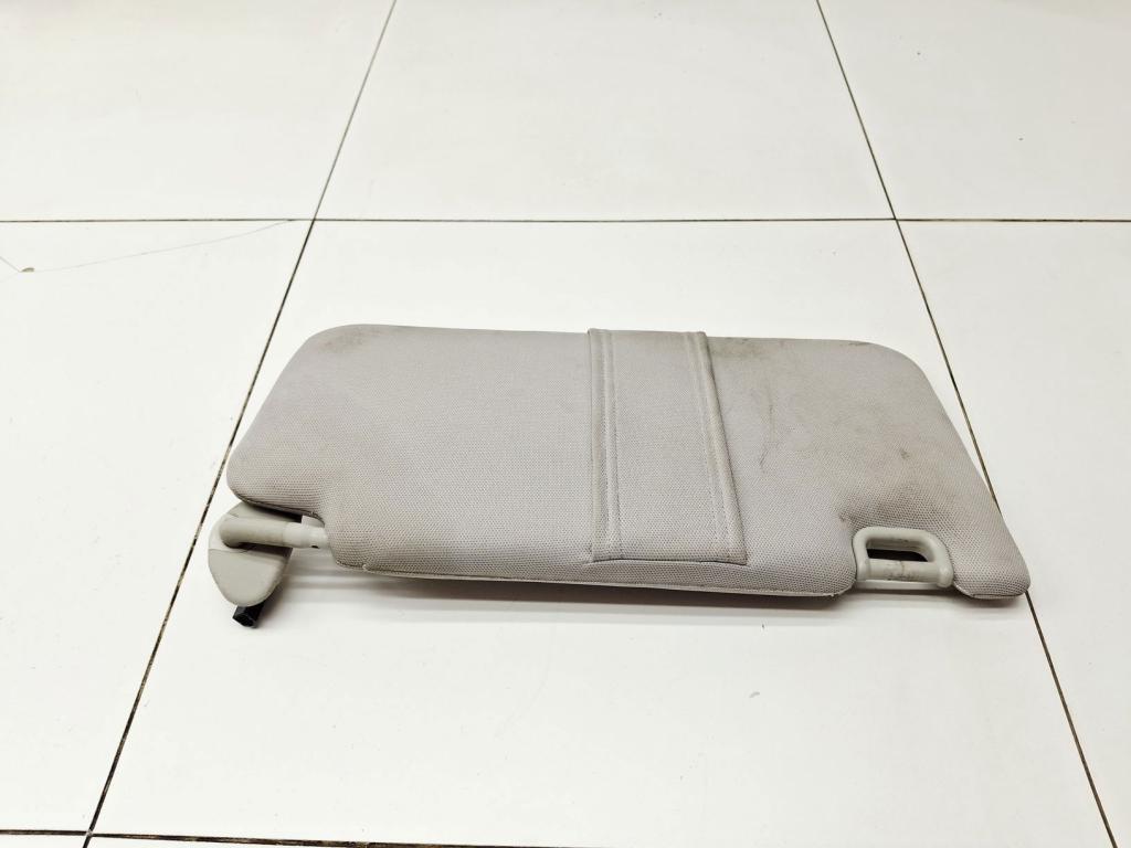 Козырек солнцезащитный левый, 1000 рублей, Пермь