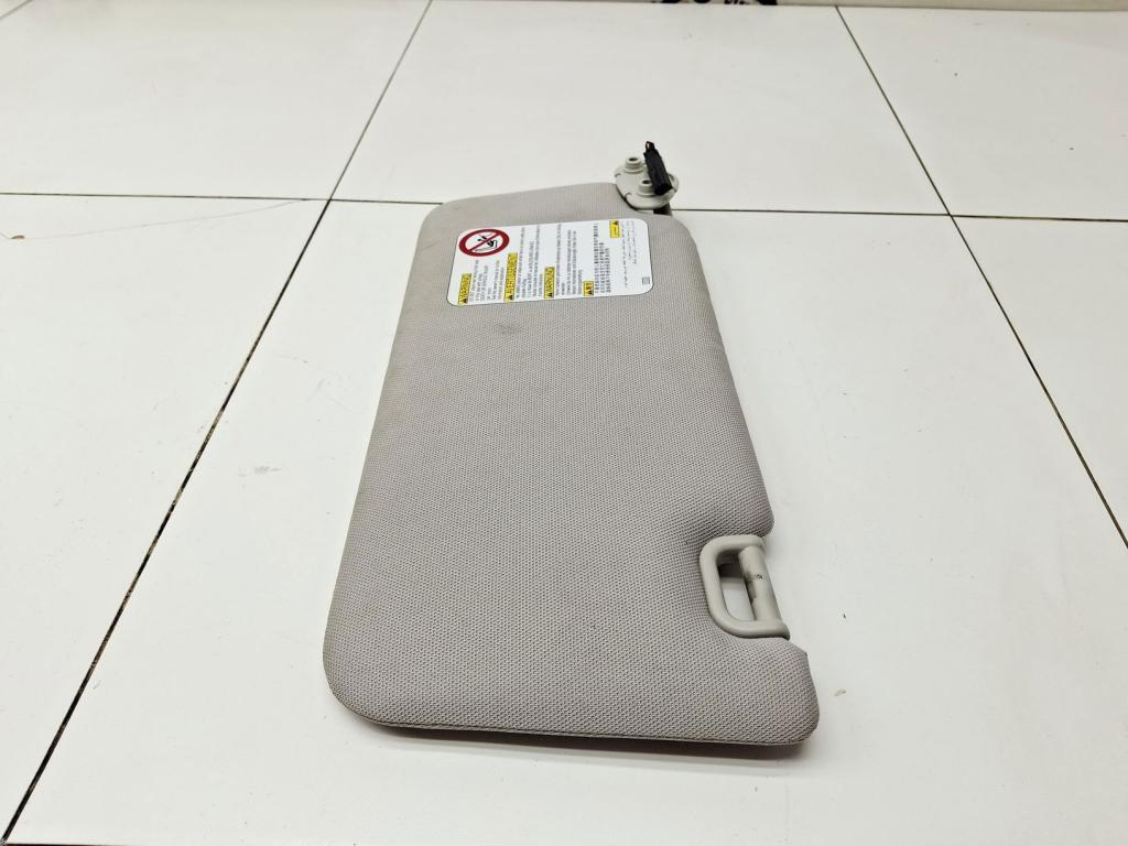 Козырек солнцезащитный правый, 1000 рублей, Пермь