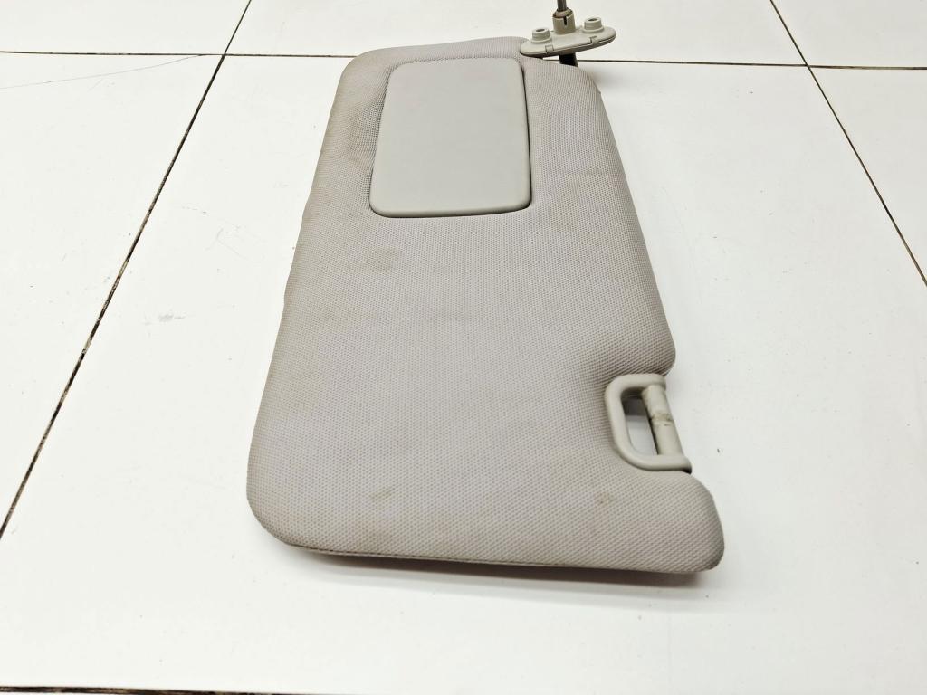 Козырек солнцезащитный левый, 1000 рублей, Пермь