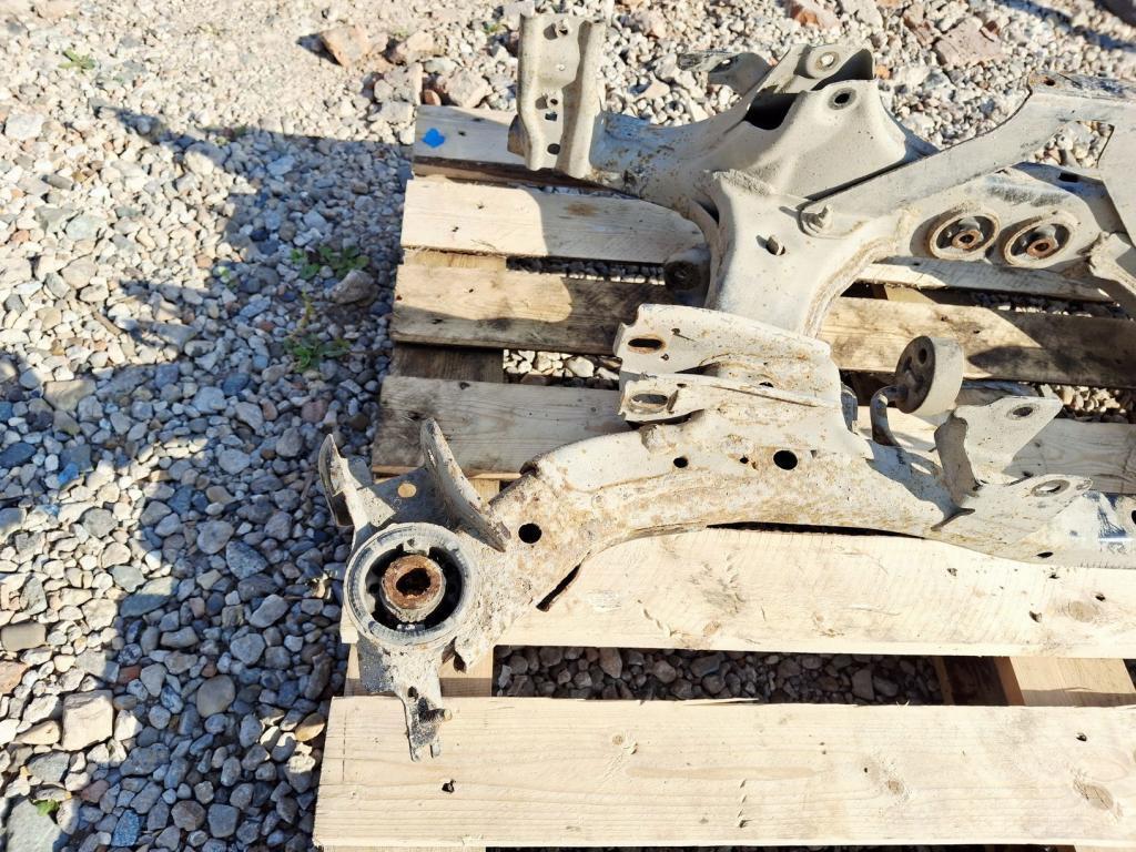 Балка задняя, 8000 рублей, Пермь