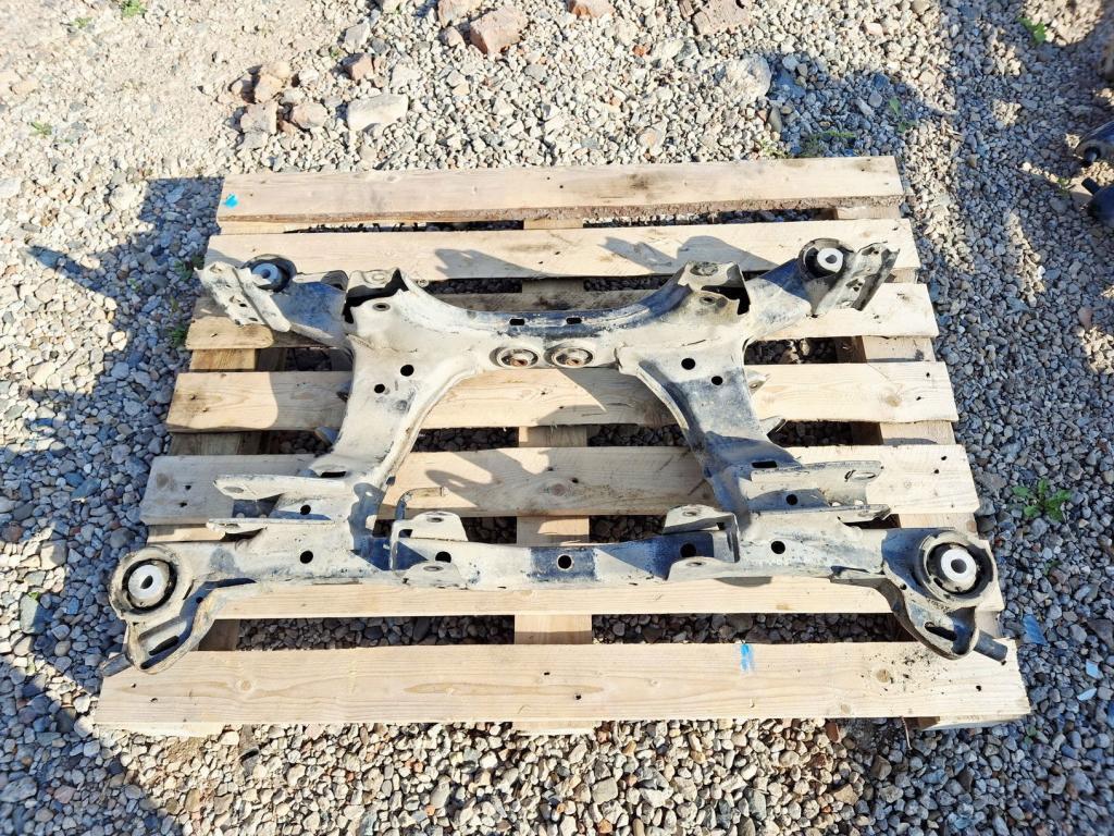 Балка задняя, 5000 рублей, Пермь