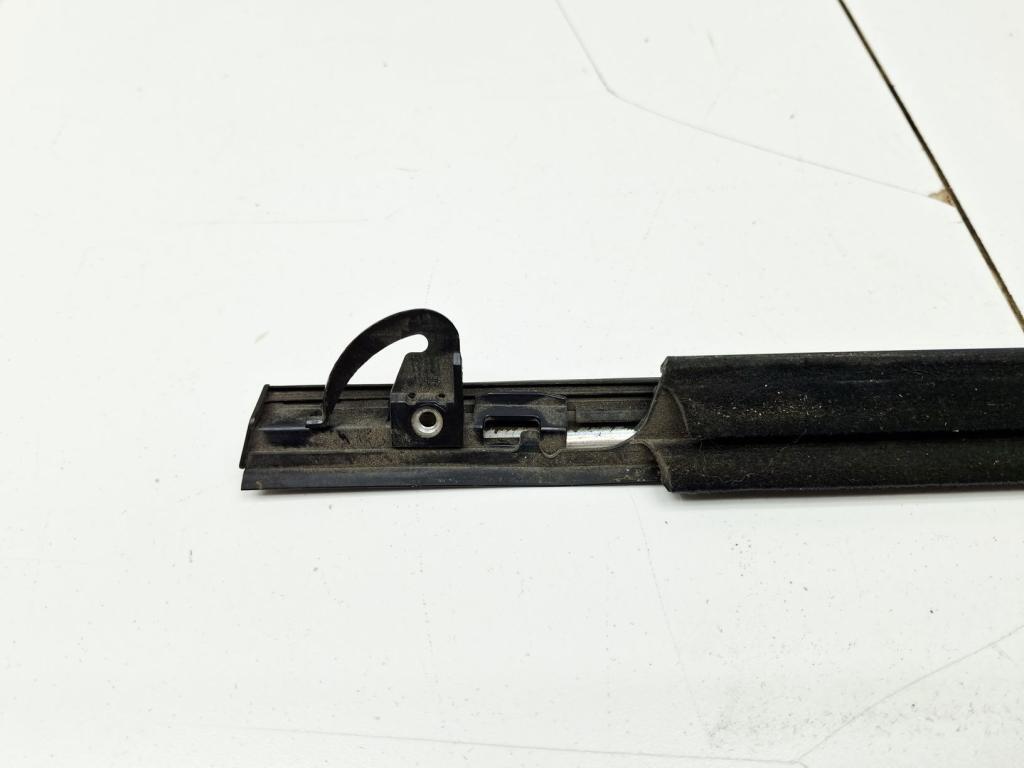 Накладка стекла переднего левого, 1500 рублей, Пермь