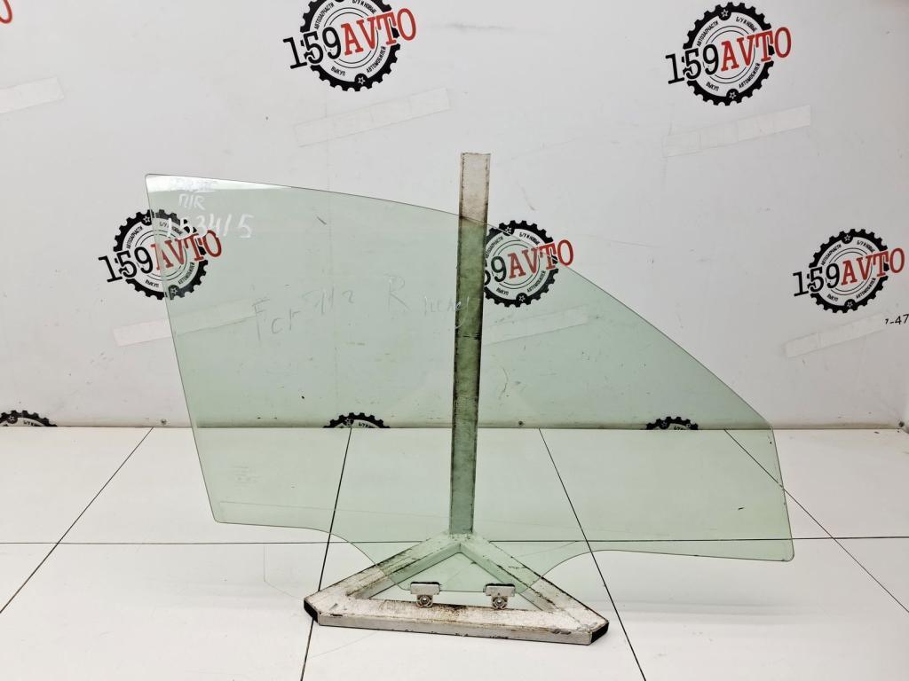 Стекло двери передней правой, 2000 рублей, Пермь