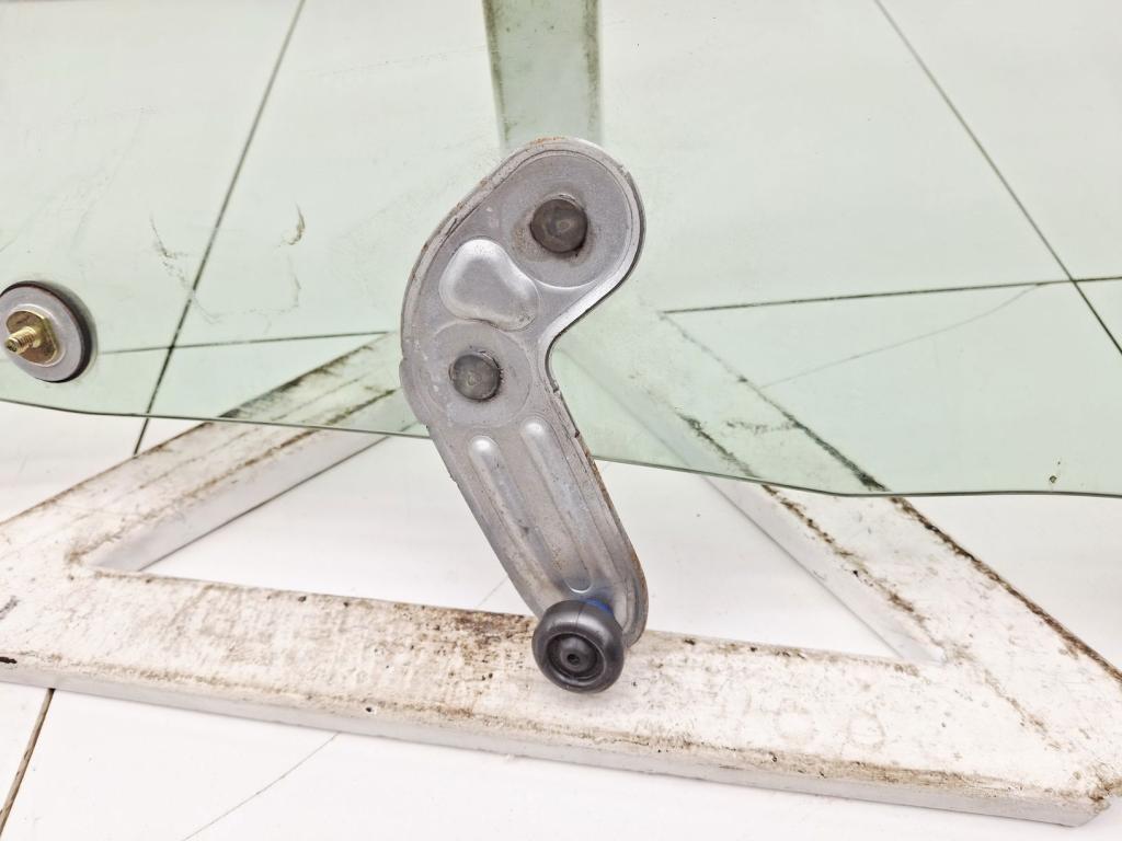 Стекло двери передней правой, 2000 рублей, Пермь