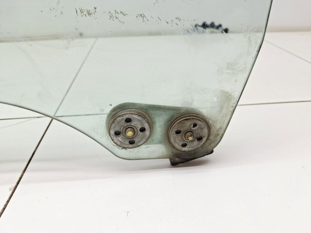 Стекло двери передней правой, 2000 рублей, Пермь