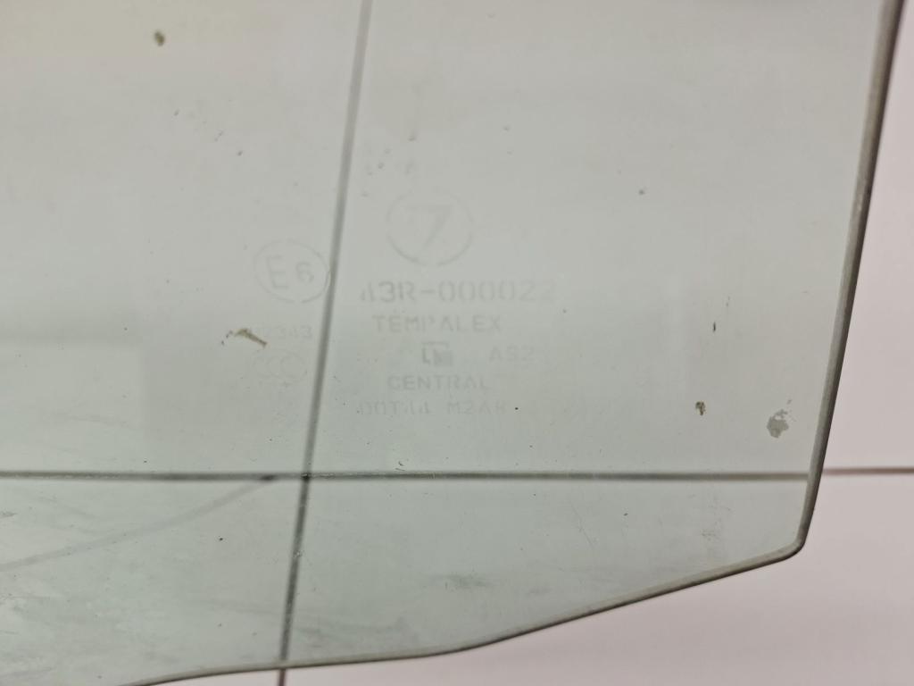 Стекло двери задней правой, 1000 рублей, Пермь