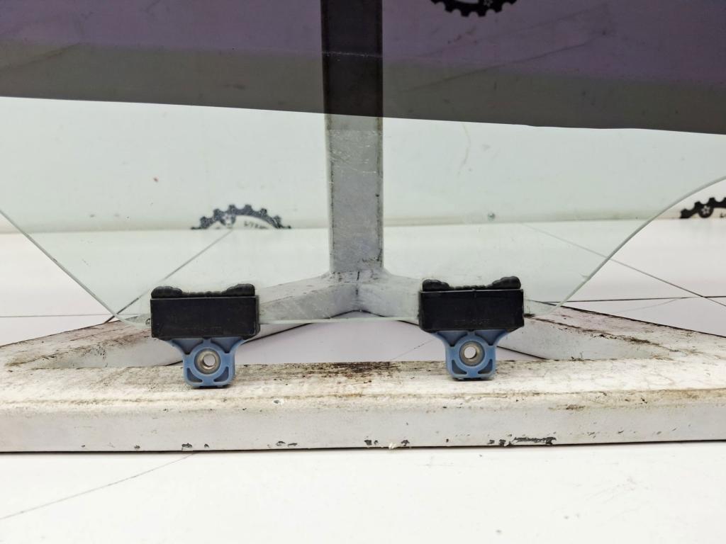 Стекло двери задней левой, 1000 рублей, Пермь