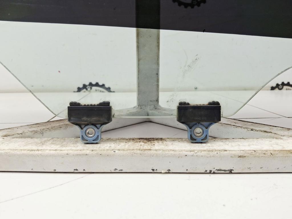 Стекло двери задней левой, 1000 рублей, Пермь