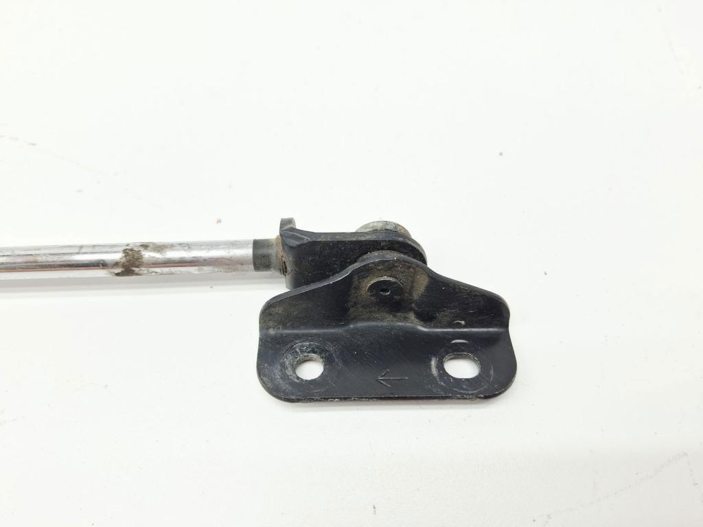 Амортизатор капота, 500 рублей, Пермь