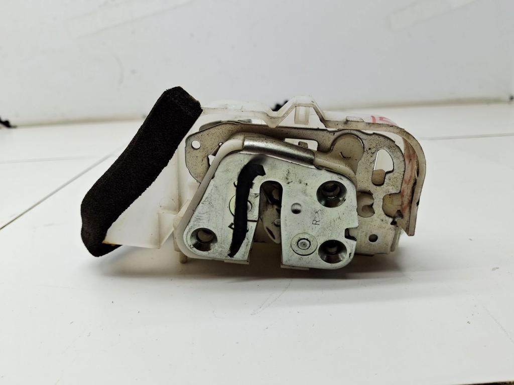 Замок двери задней правой, 1000 рублей, Пермь