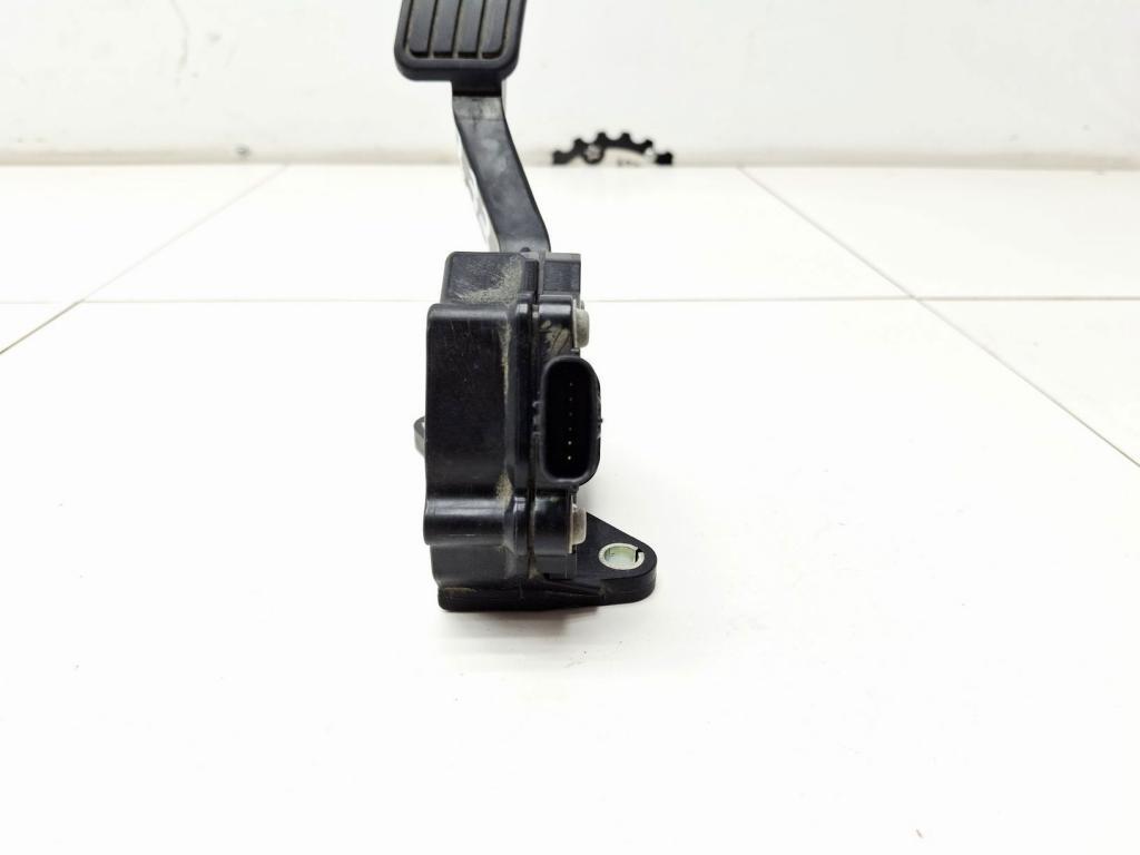 Педаль газа, 1500 рублей, Пермь