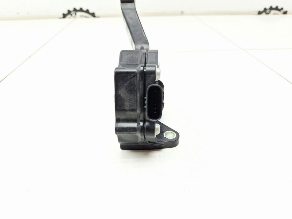 Педаль газа, 1500 рублей, Пермь