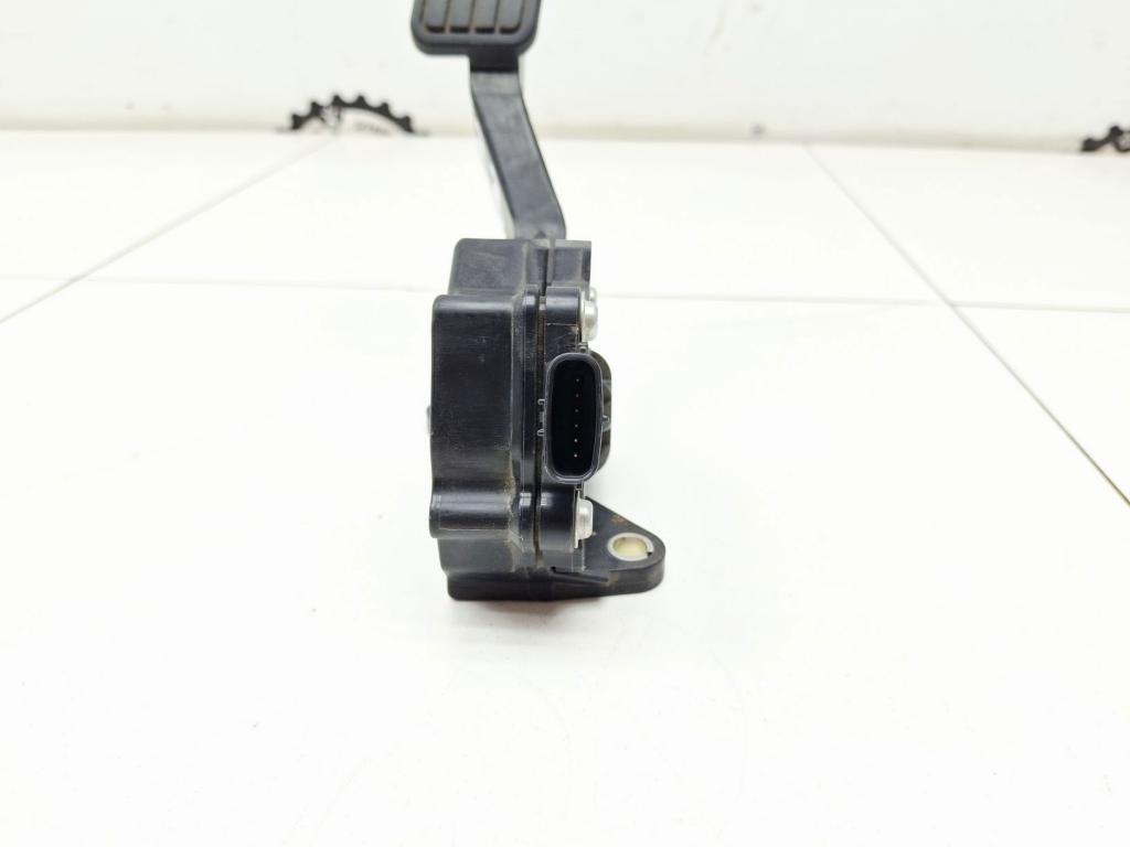 Педаль газа, 1500 рублей, Пермь