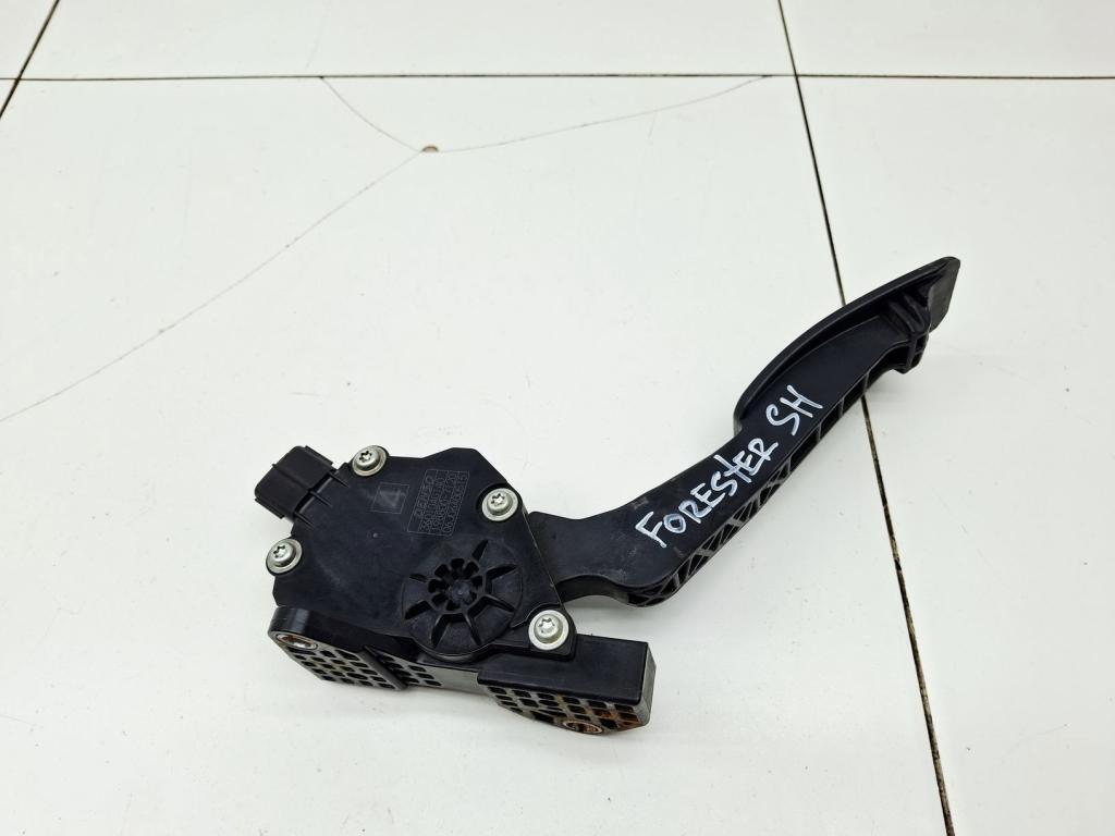 Педаль газа, 1500 рублей, Пермь