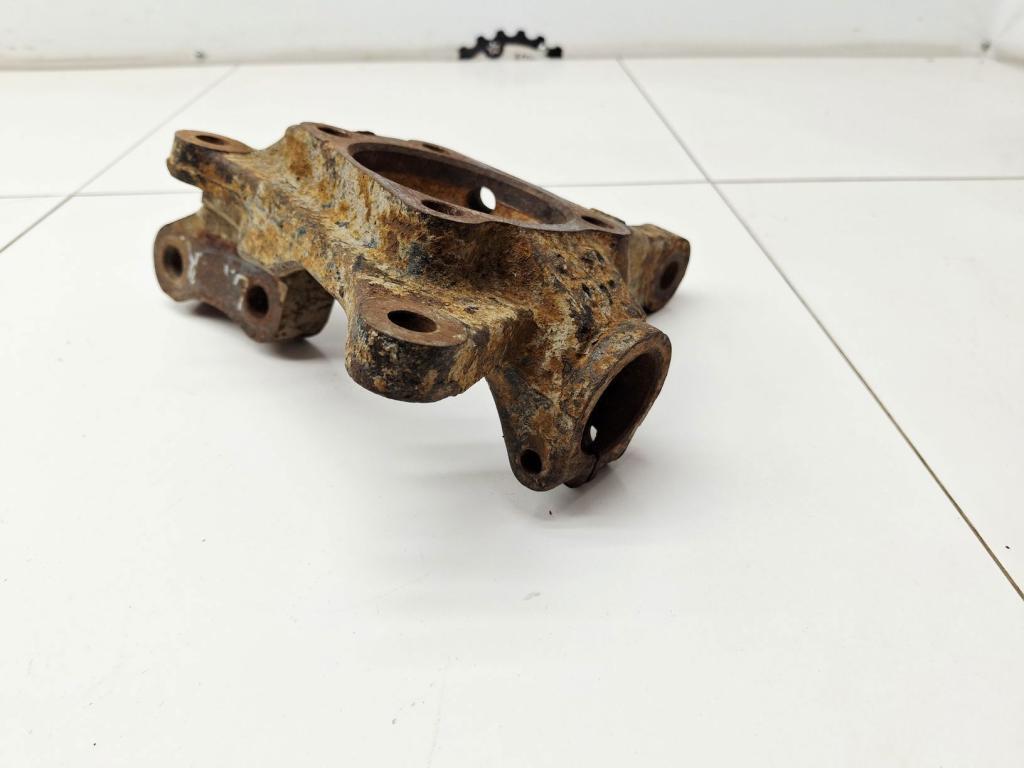 Кулак поворотный передний правый, 2500 рублей, Пермь