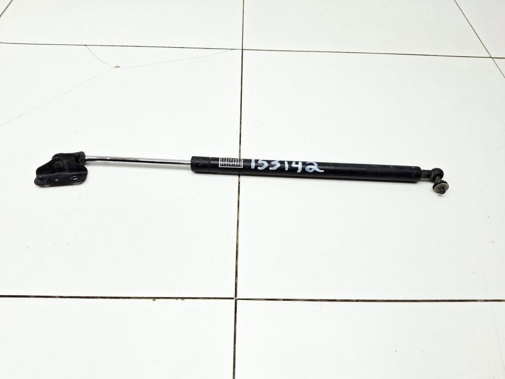 Амортизатор капота, 500 рублей, Пермь