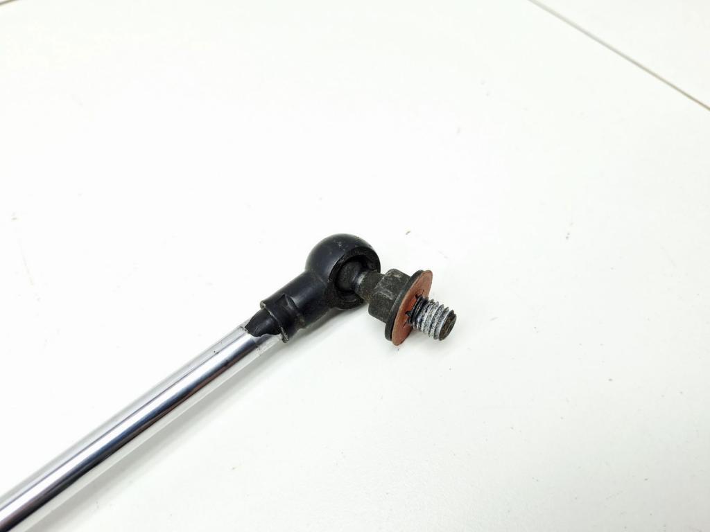 Амортизатор двери багажника, 1000 рублей, Пермь