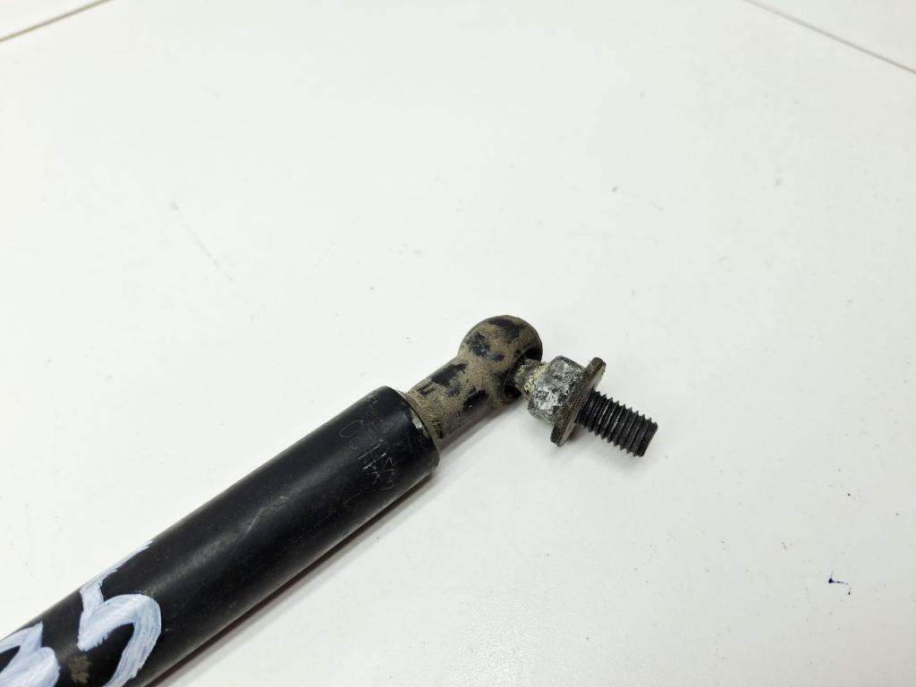 Амортизатор капота, 500 рублей, Пермь