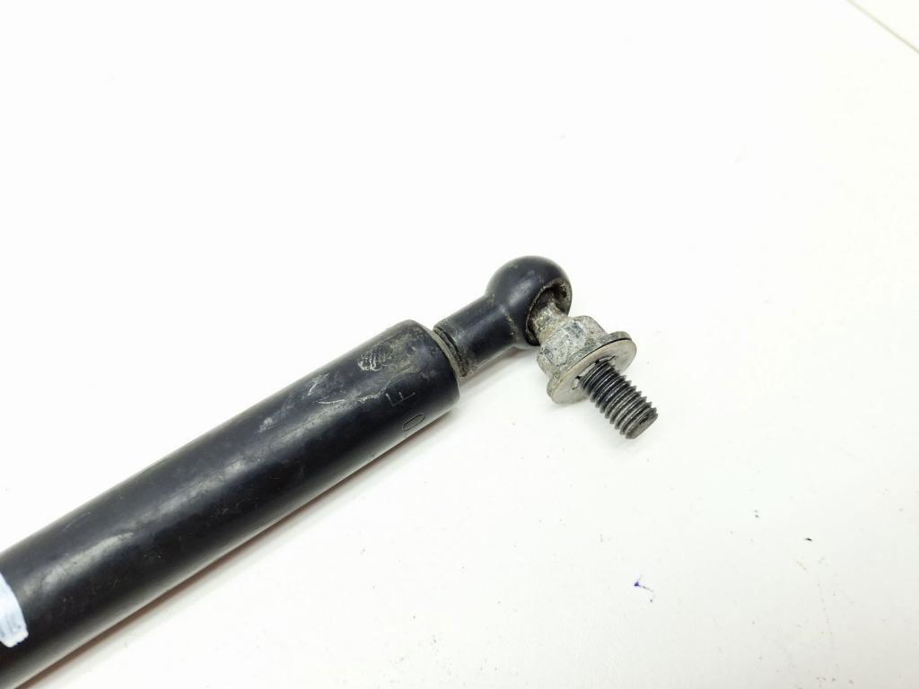 Амортизатор капота, 500 рублей, Пермь