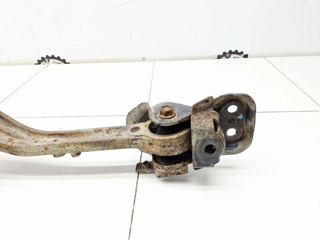 Рычаг задний продольный правый, 2500 рублей, Пермь