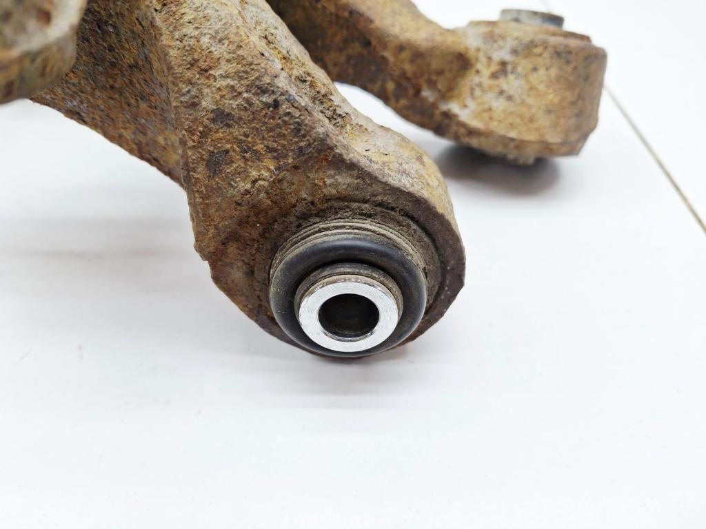 Кулак поворотный задний правый, 1500 рублей, Пермь