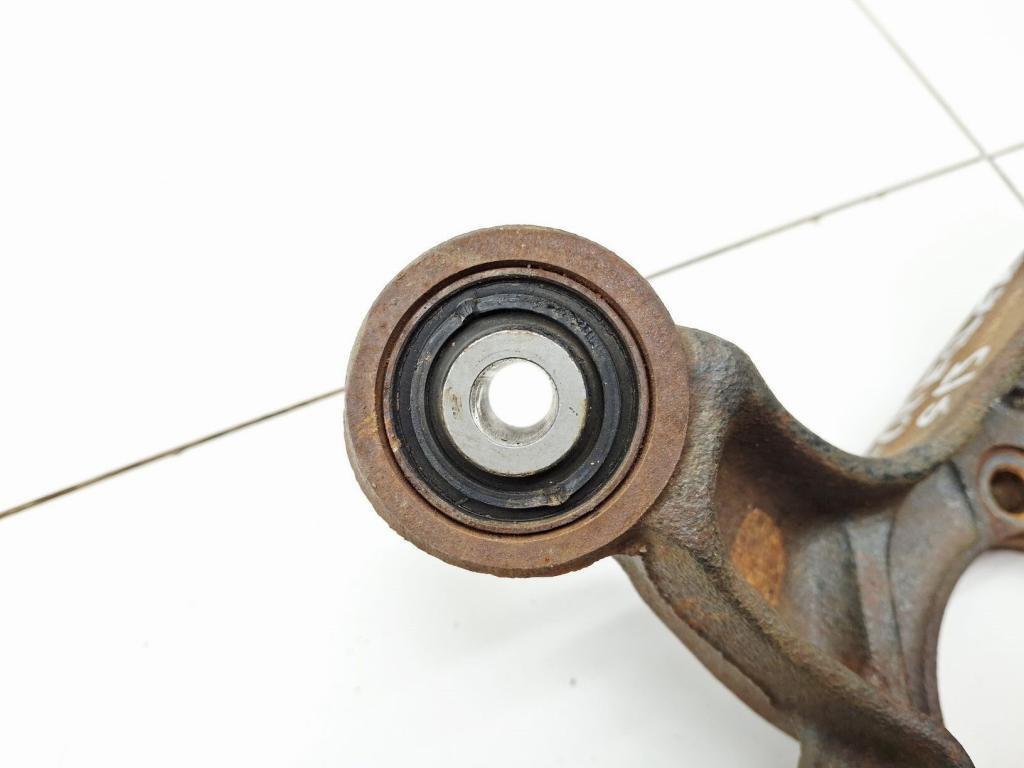 Кулак поворотный задний правый, 3000 рублей, Пермь