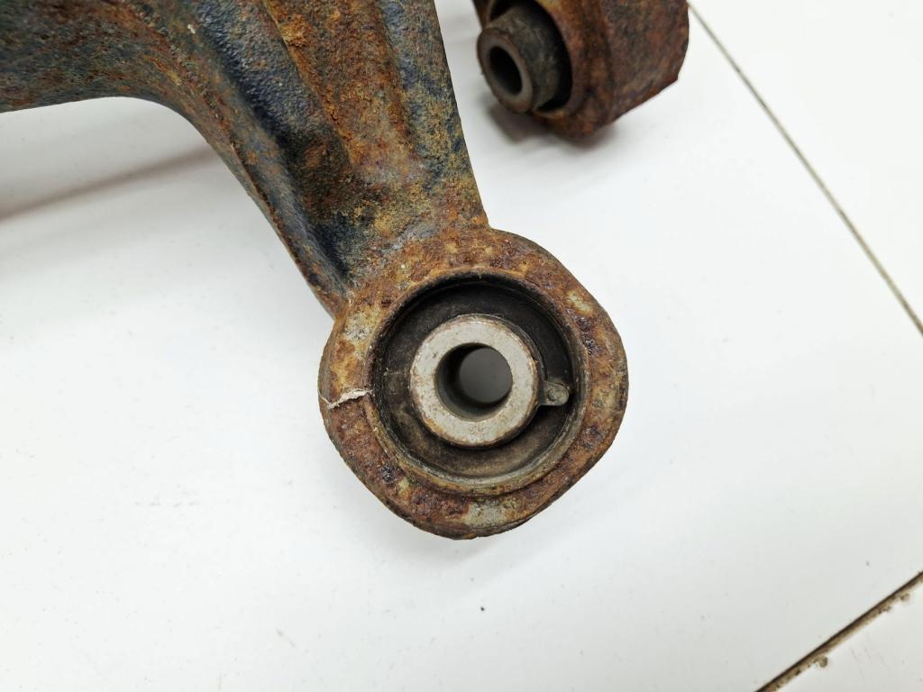 Кулак поворотный задний левый, 1500 рублей, Пермь