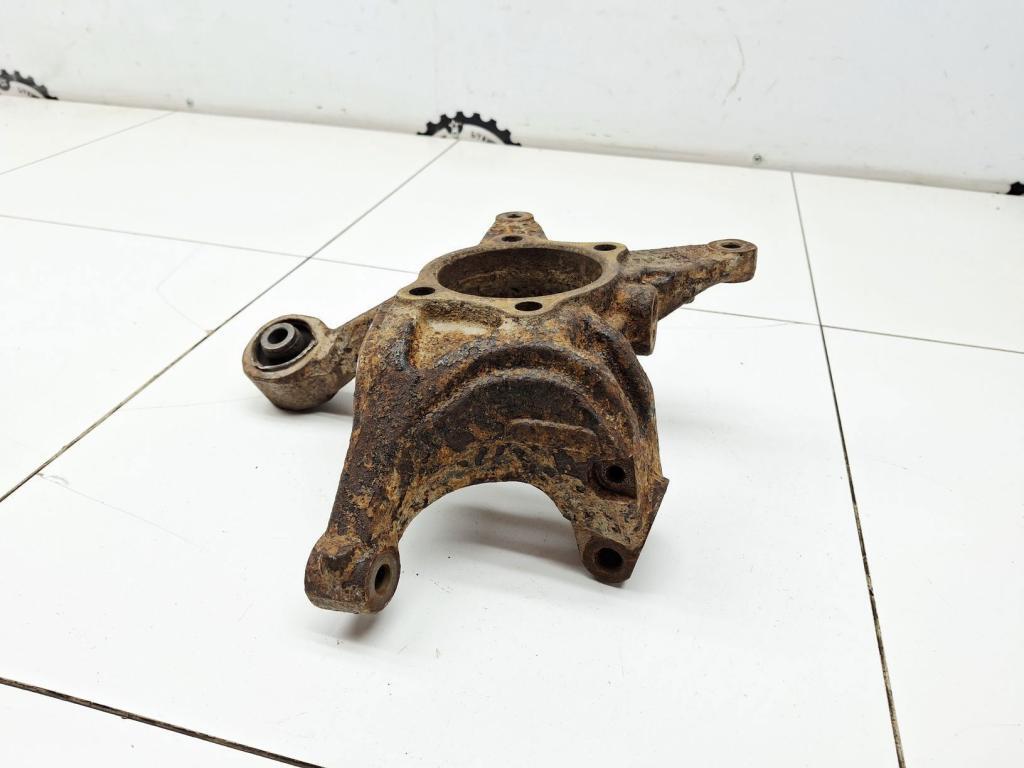 Кулак поворотный задний правый, 1500 рублей, Пермь