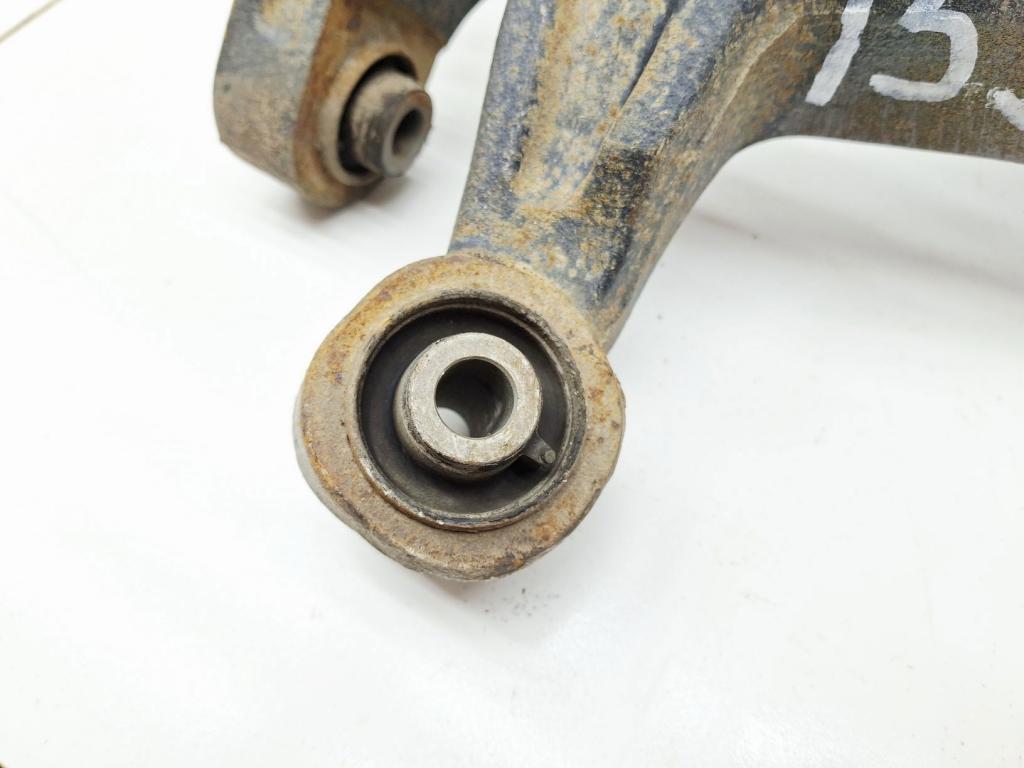 Кулак поворотный задний правый, 1500 рублей, Пермь