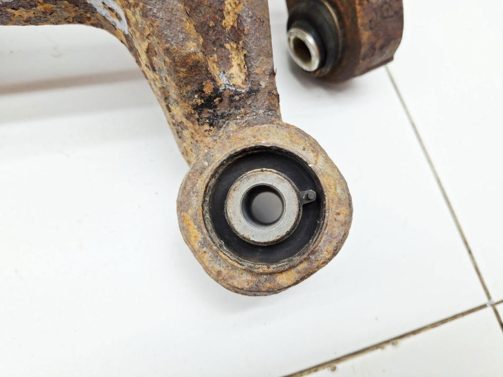 Кулак поворотный задний левый, 1500 рублей, Пермь