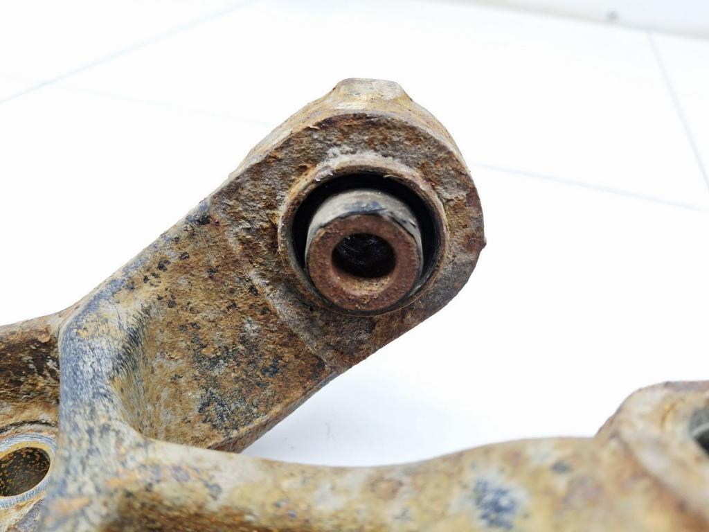 Кулак поворотный задний правый, 1500 рублей, Пермь