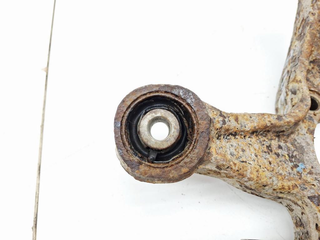 Кулак поворотный задний правый, 1500 рублей, Пермь