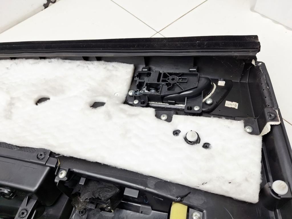 Обшивка двери задней правой, 1000 рублей, Пермь