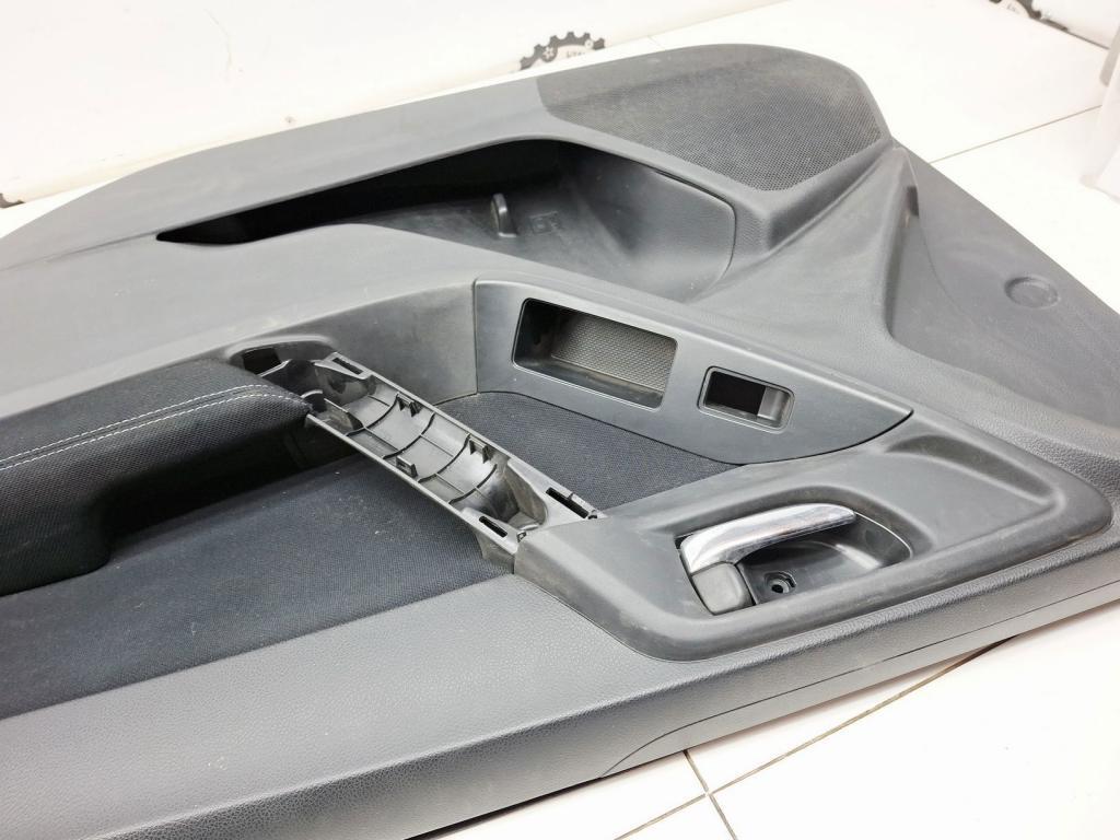 Обшивка двери передней правой, 2000 рублей, Пермь