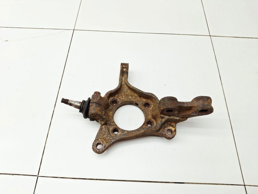 Кулак поворотный передний правый, 2500 рублей, Пермь