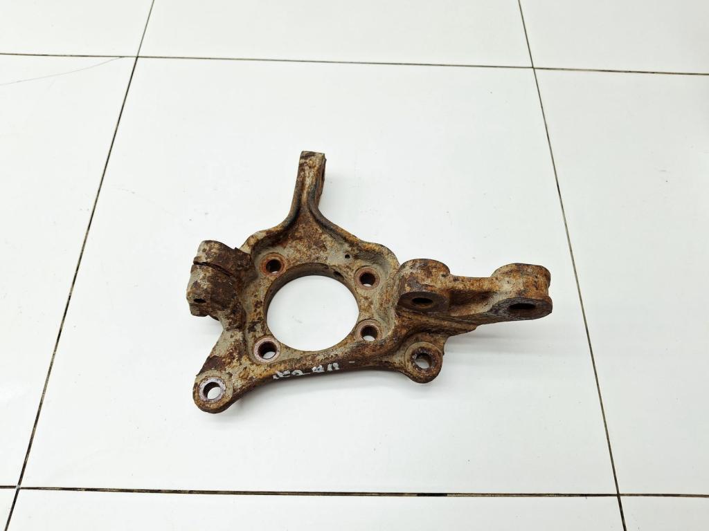 Кулак поворотный передний правый, 2500 рублей, Пермь