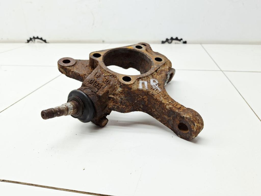 Кулак поворотный передний правый, 2500 рублей, Пермь