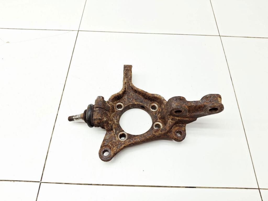 Кулак поворотный передний правый, 2500 рублей, Пермь