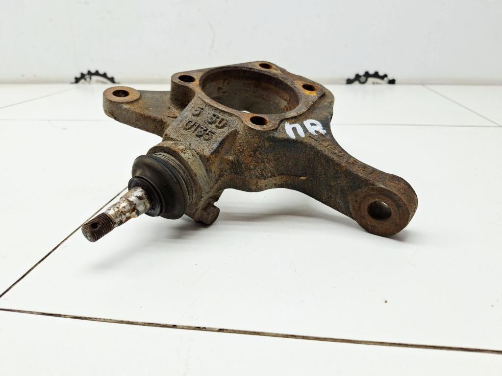 Кулак поворотный передний правый, 2500 рублей, Пермь