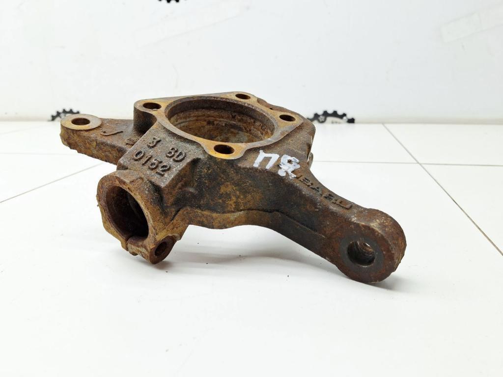 Кулак поворотный передний правый, 2500 рублей, Пермь